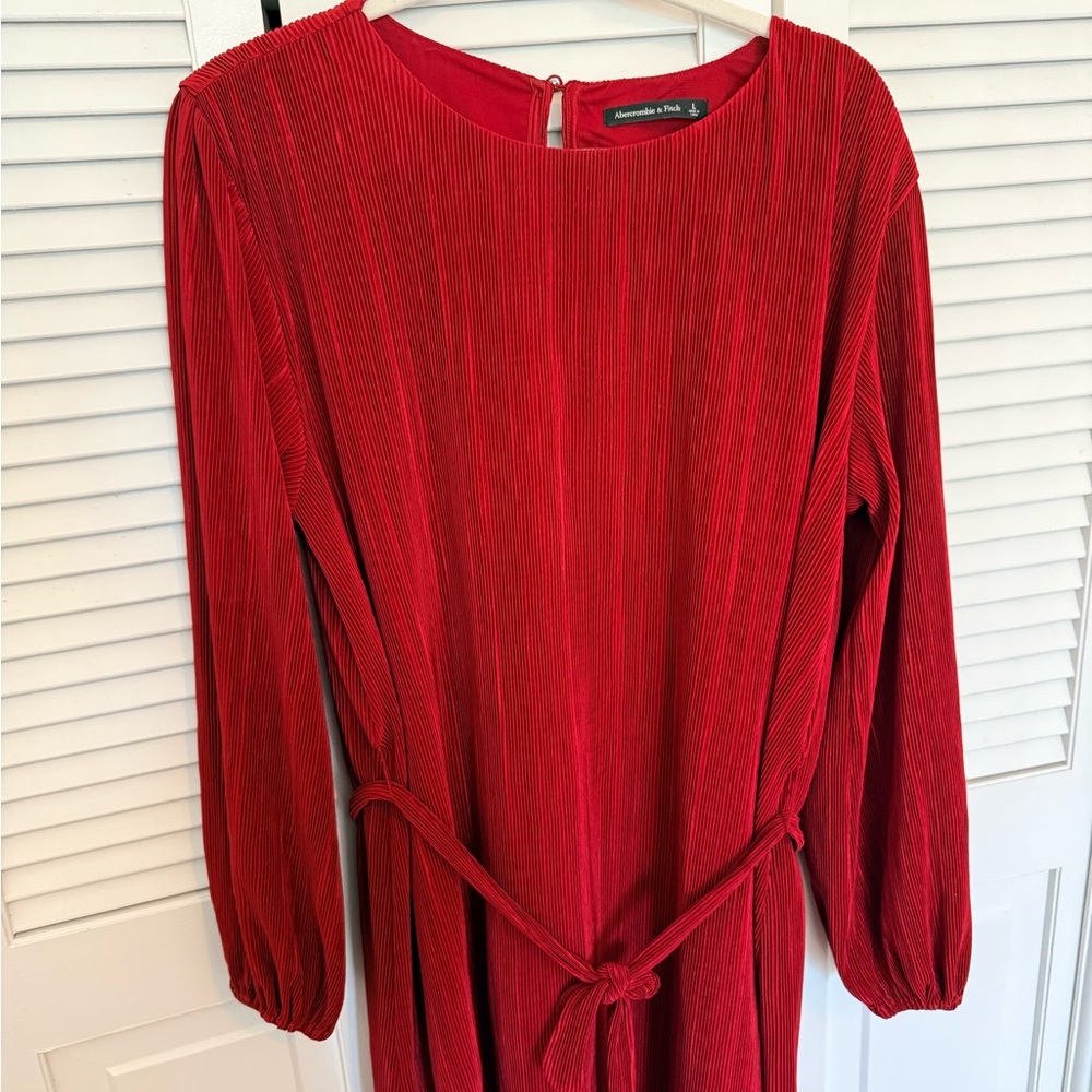 Abercrombie and Fitch Red Ribbed Long Sleeve Dress